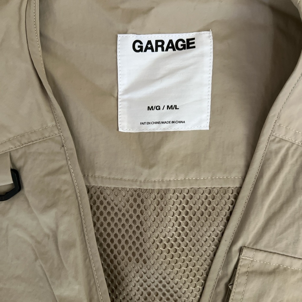 Garage Oversized Utility Vest - Picture 2 of 3